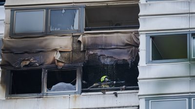 Tödlicher Sprung aus Berliner Hochhaus: Verdacht der Brandstiftung