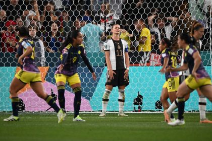 Frauenfußball-WM: DFB-Auswahl verliert gegen Kolumbien und muss zittern