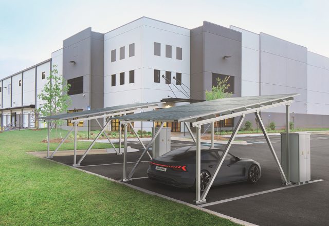 Solarcarport: Netzunabhängiges Laden für E-Autos – auch nachts