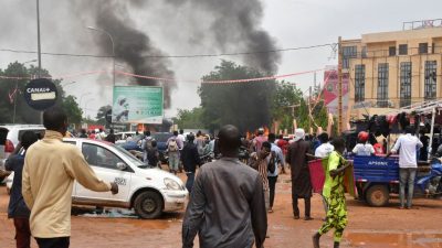 Niger: Frankreich beginnt mit Evakuierungen – Deutsche sollen Land verlassen
