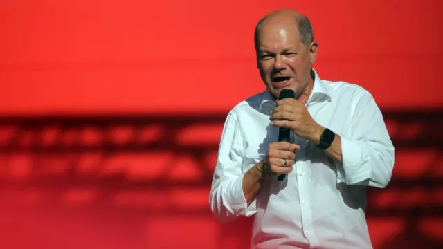 München: Scholz attackiert „Friedenstauben“ und „rechte Populisten“