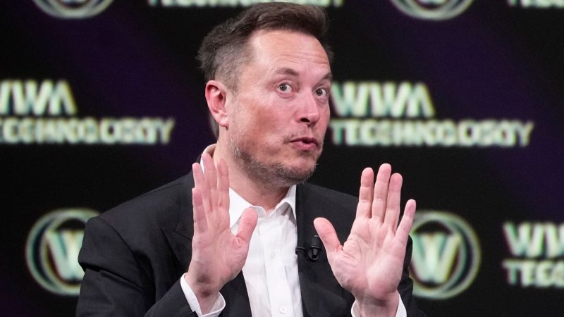 Elon Musk hatte Twitter im Oktober 2022 gekauft und es kürzlich in X umbenannt.