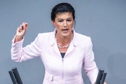 Sahra Wagenknecht bei einer Bundestagsdebatte.
