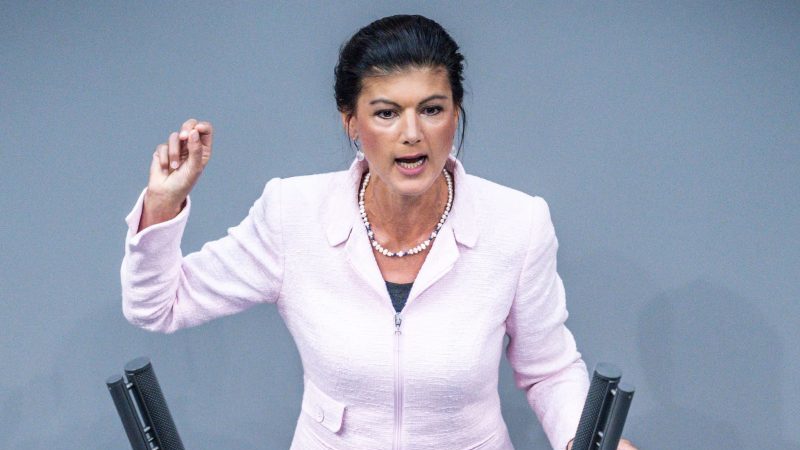 Sahra Wagenknecht bei einer Bundestagsdebatte.