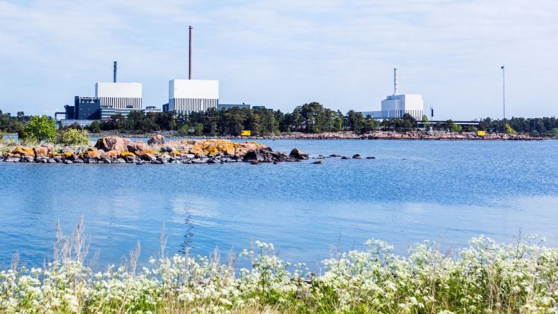 In Schweden sind derzeit drei Atomkraftwerke in Betrieb, darunter auch das Kernkraftwerk Oskarshamn.