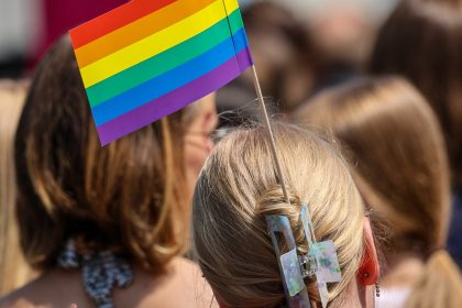 Polizeieinsatz mit Anleitung zur woken Ansprache beim CSD in Hannover