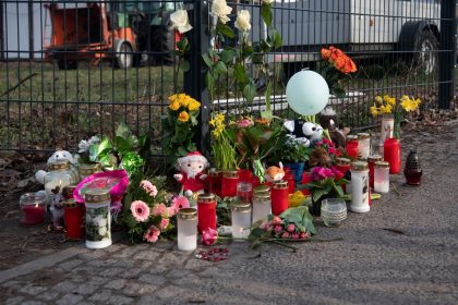 Fünfjährige in Berliner Park erstochen – Angeklagter schweigt