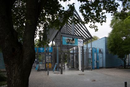 Berliner Freibad: Sicherheitsmitarbeiter von zwei Männern angegriffen