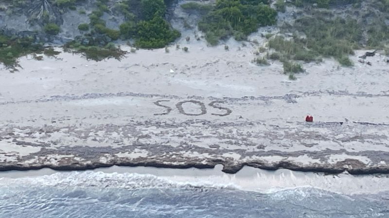 „SOS“ im Sand: US-Küstenwache findet Gestrandeten
