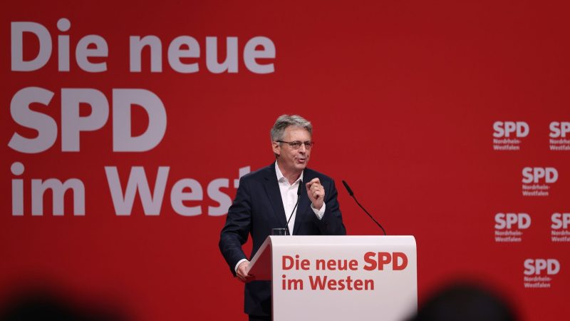 Achim Post stellte sich auf dem SPD-Landesparteitag als Kandidat für den Vorsitz der nordrhein-westälischen SPD vor - mit Erfolg.