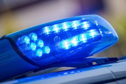 Brennende Straßenbarrikade in Bremen: Polizei prüft linkes Bekennerschreiben
