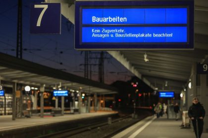 Bahn sperrt in Herbstferien im Ruhrgebiet Strecken