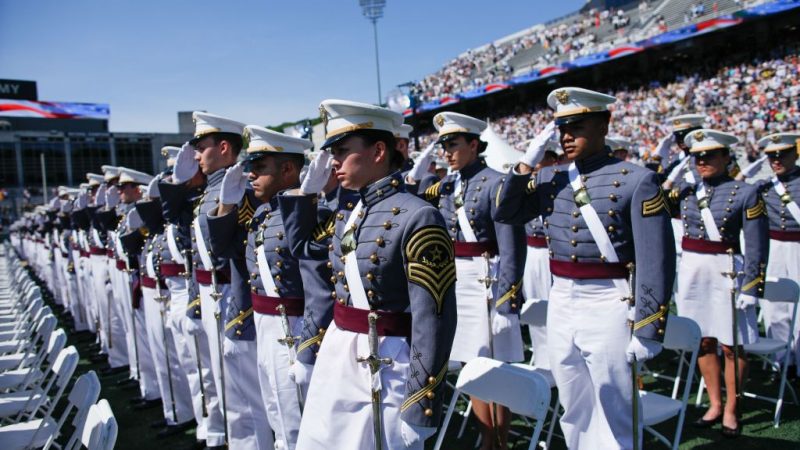 Wegen rassenbasierter Zulassungen: US-Militärakademie West Point verklagt