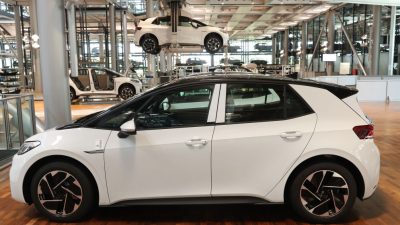 VW in der Krise: Produktionsstopp in Gläserner Manufaktur in Dresden