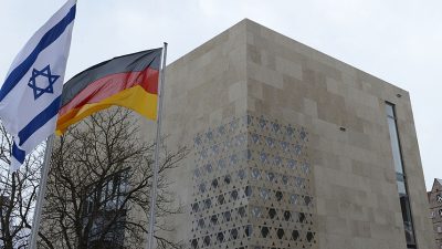 Brandanschlag auf Ulmer Synagoge kommt vor Gericht – Verdächtiger in U-Haft