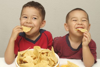 Ökotest: Licht und Schatten bei Kartoffelchips
