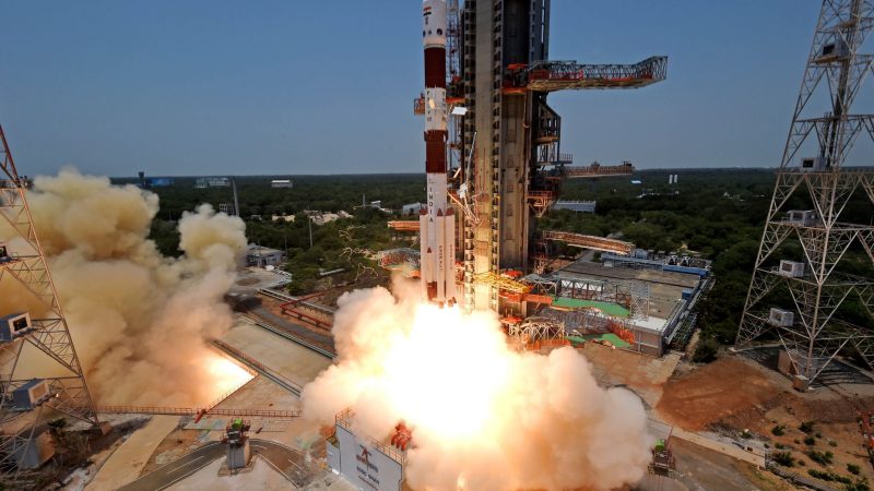 Start der Trägerrakete mit dem  Aditya-L1-Raumschiff. Indien hat eine Mission in Richtung Sonne geschickt, die diese genauer untersuchen soll.