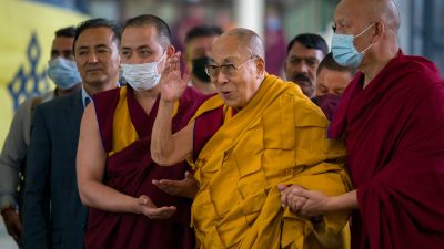 Dalai Lama beruhigt Anhänger zu 89. Geburtstag: „Bleibt entspannt“