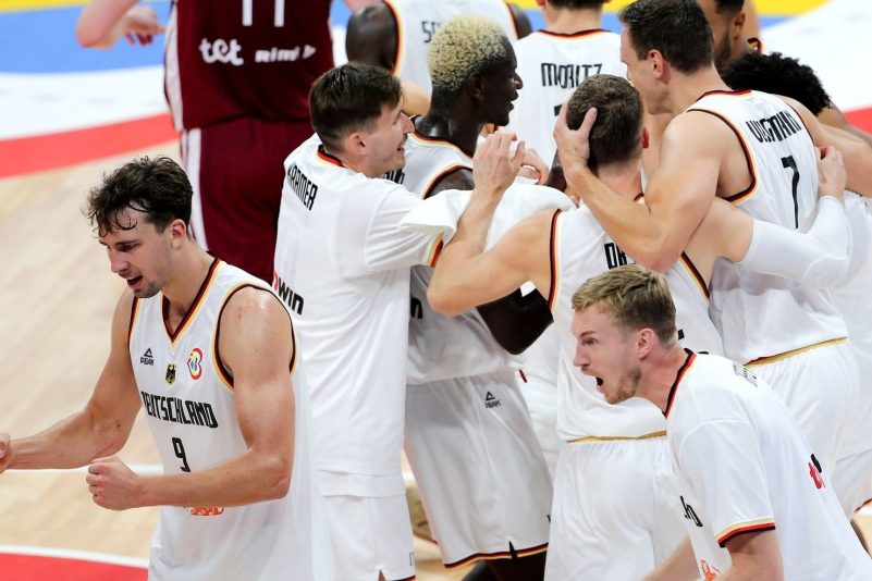 Die deutschen Basketballer habvn sich für die Olympischen Spiele 2024 in Paris qualifiziert.
