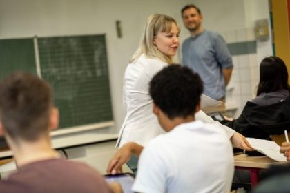 Lehrer für einen Tag – gute Idee gegen Personalmangel?