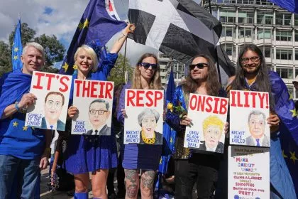 Proteste in London: Brexit-Gegner für britischen EU-Wiederbeitritt