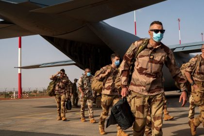 Nach massivem Druck der Militärregierung: Abzug der französischen Streitkräfte aus dem Niger beginnt diese Woche