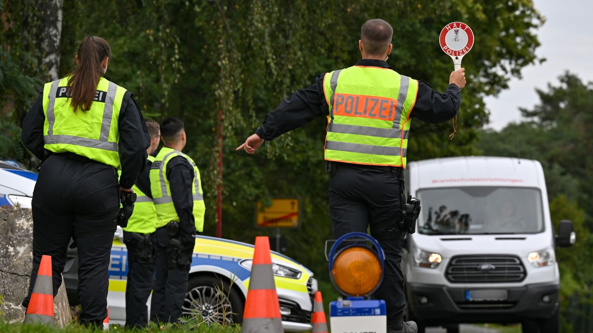 „Schleierfahndung Plus“? Faeser Ordnet Grenzkontrollen An