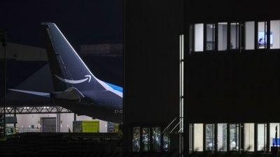 Flughafen Leipzig/Halle: Amazon schließt Luftfrachtzentrum