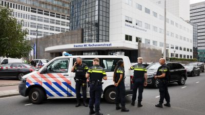 Polizei: Student erschießt zwei Menschen in Rotterdam