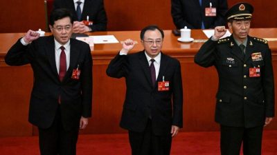 Führer und Minister des Xi-Regimes in Peking