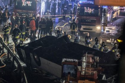 Busunfall in Venedig: Marodes Brückengeländer hielt Aufprall nicht stand