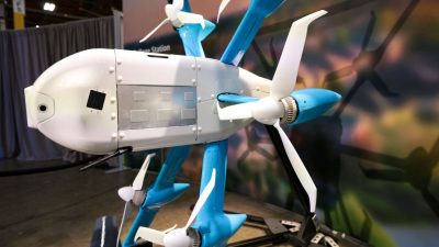 Neue Lagerroboter und Ausweitung von Drohnenlieferungen bei Amazon