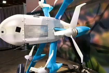 Neue Lagerroboter und Ausweitung von Drohnenlieferungen bei Amazon