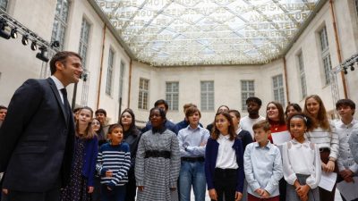 Gegen „Mode“ bei Gendersprache: Macron verteidigt die traditionelle französische Sprache