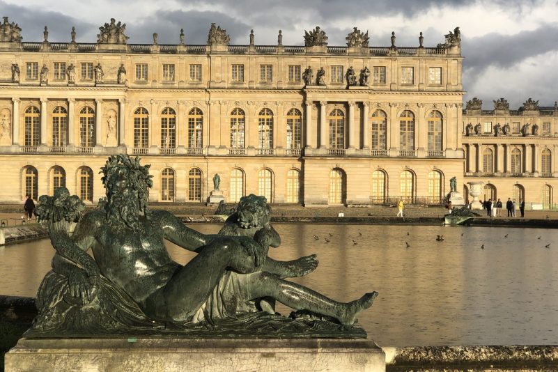 Bombendrohung: Versailles wird erneut evakuiert