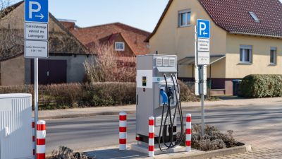 Ladestationen für E-Autos – mit Dieselgeneratoren?
