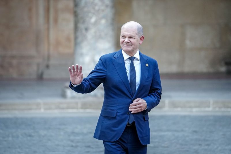 Am Rande des informellen Gipfels will sich Bundeskanzler Olaf Scholz voraussichtlich zu einem Gespräch mit Italiens Ministerpräsidentin Giorgia Meloni treffen.