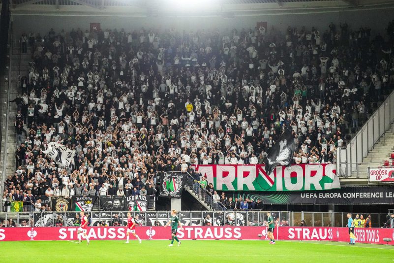 Nach dem Spiel von Legia Warschau bei AZ Alkmaar in der Conference League hat es nach Ausschreitungen zwei Festnahmen gegeben.
