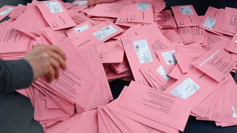 Wahlausschuss bestätigt Ergebnis der Landtagswahl in Hessen