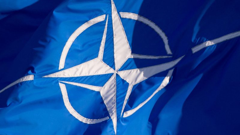 Deutschland sagt 35.000 Soldaten für eine neue Nato-Strategie zu.