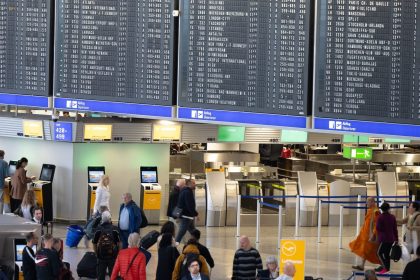Lufthansa startet Sonderflüge: Deutsche aus Israel evakuiert