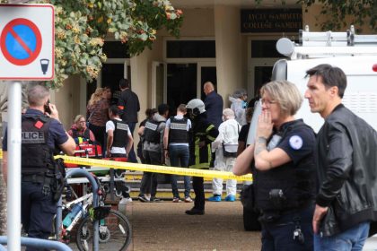 Nach Messerangriff in Arras: Schule wegen Bombendrohung geräumt