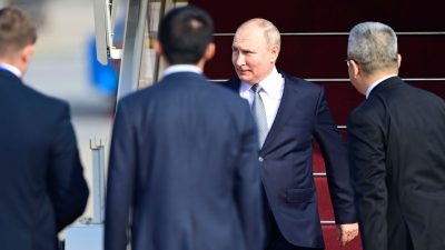 Putin besucht militärisches Hauptquartier für die Ukraine-Offensive