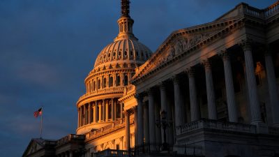 US-Repräsentantenhaus stimmt für Milliardenhilfen für die Ukraine