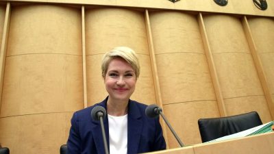 Manuela Schwesig löst als Präsidentin des Bundesrats Tschentscher ab