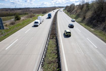 16 Menschen verletzt: Massenkarambolage auf der A17