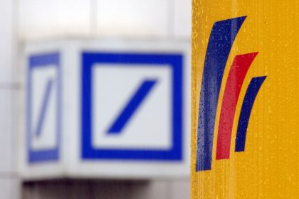 Deutsche Bank schafft Gewinnsprung dank Postbank-Vergleich
