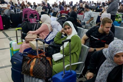 50.000 Palästinenser fliehen aus nördlichem Gazastreifen in den Süden