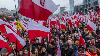 Zehntausende für „Polexit“ – Kundgebungen in Warschau am Unabhängigkeitstag