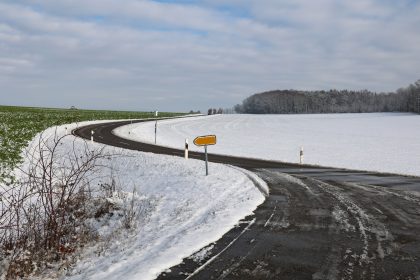 Frost, Glätte und Schnee – auch in den tieferliegenden Gebieten